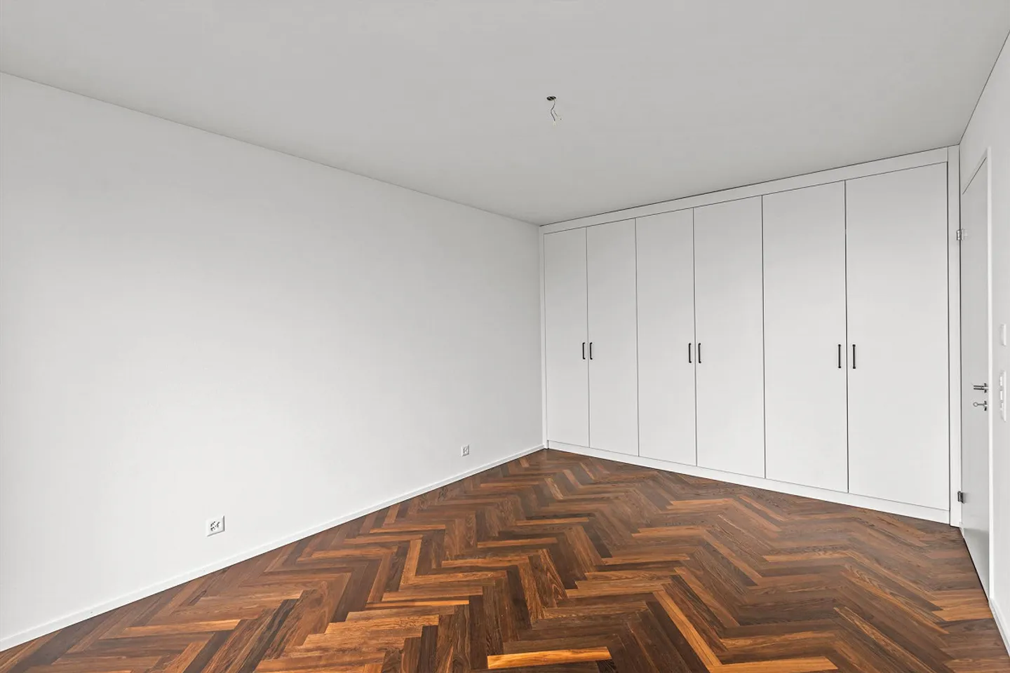 Vivere modernamente con vista sulle Alpi - Foto 14 di 19