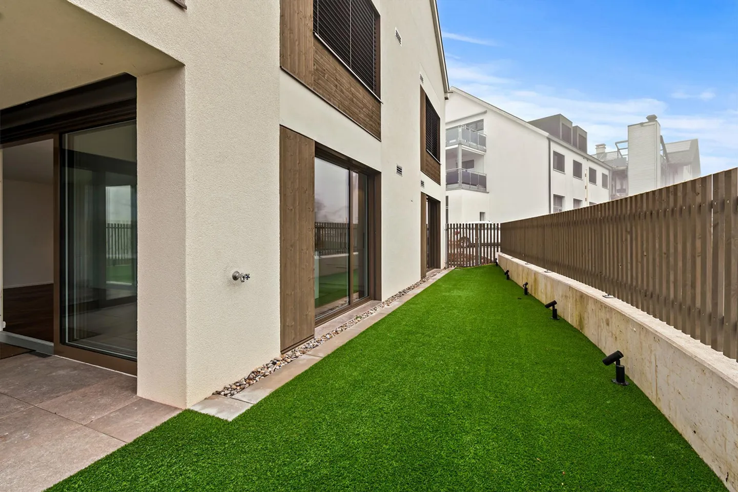 Vivere modernamente con vista sulle Alpi - Foto 16 di 19