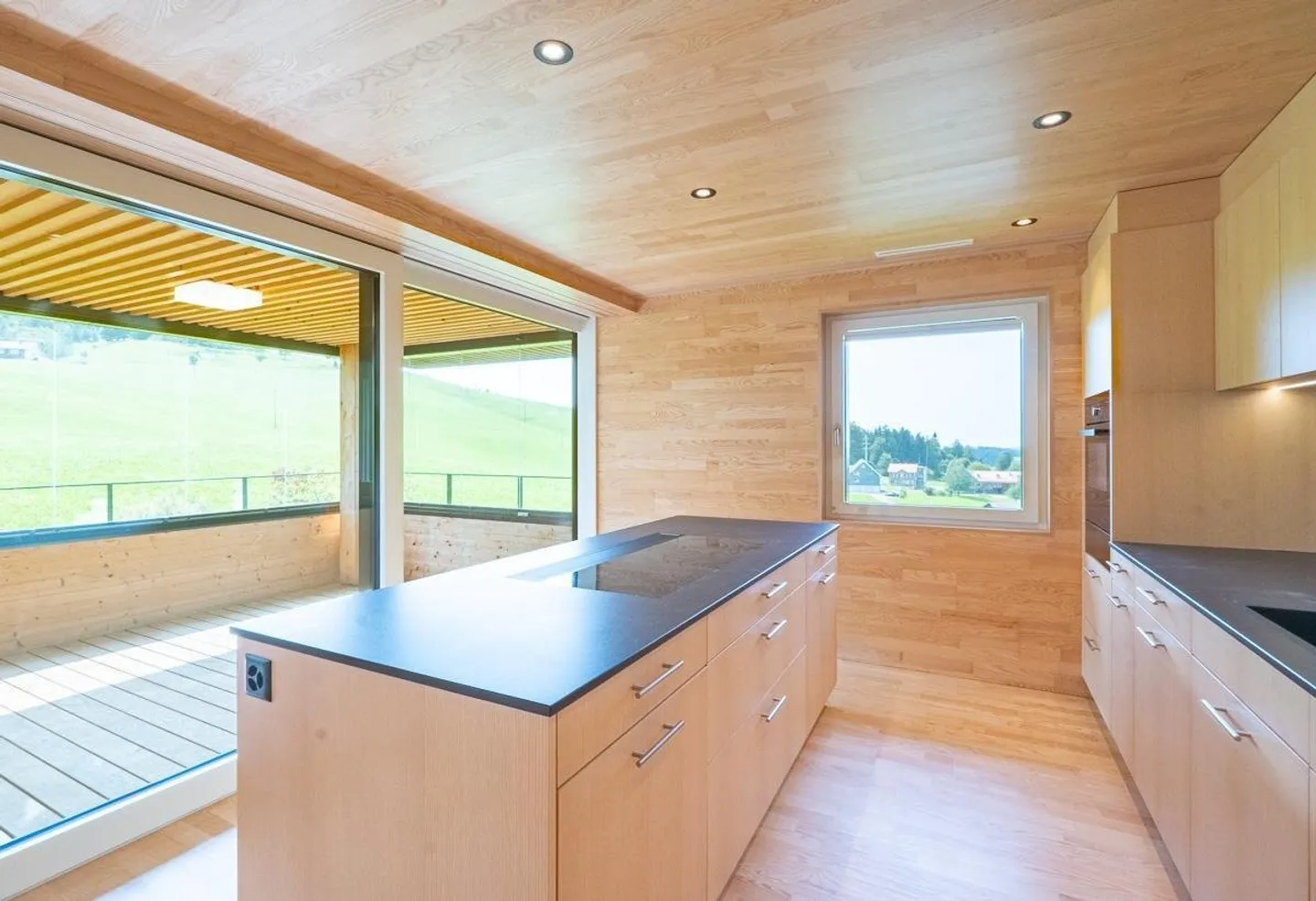 Hochwertige 4.5-Zi. Wohnung mit Loggia & Weitblick - Foto 1 von 12