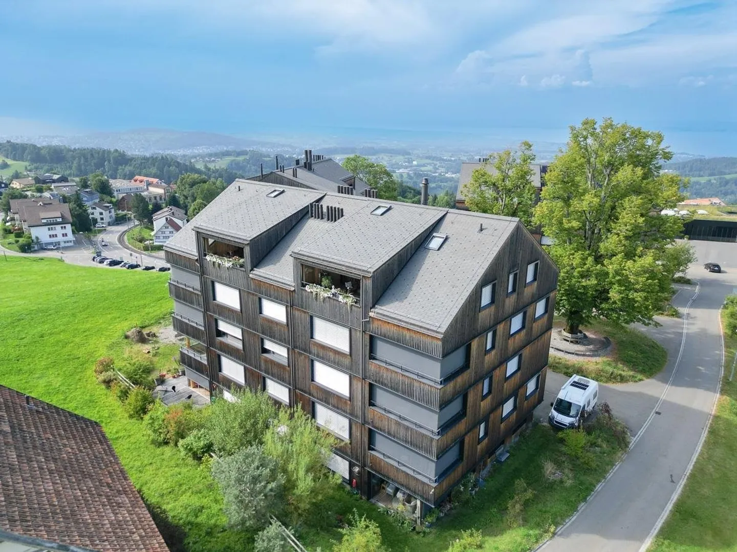 Hochwertige 4.5-Zi. Wohnung mit Loggia & Weitblick - Foto 11 von 12