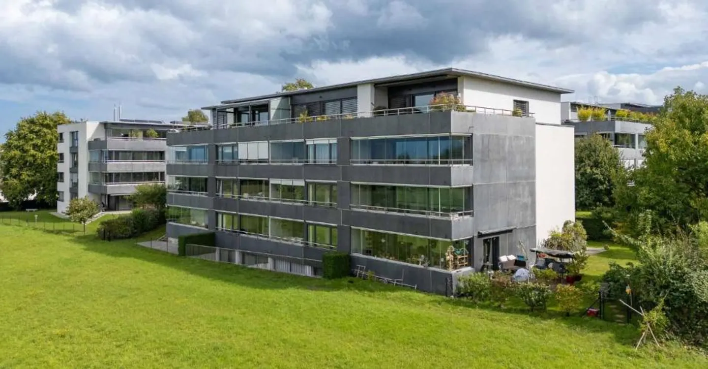 SUPERB MÖBLIERTE WOHNUNG LINKSRHEINISCH - Foto 1 von 9