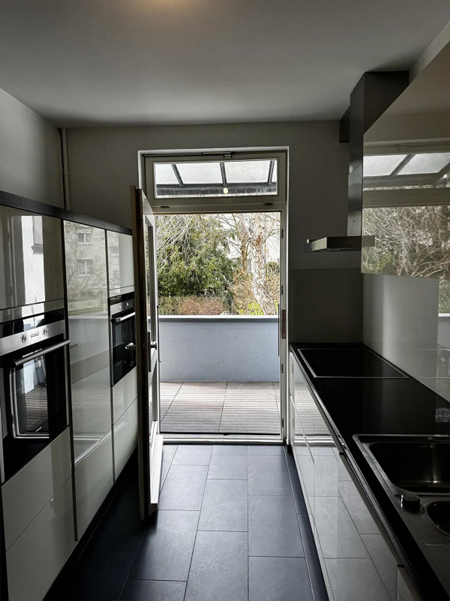 Townhouse next to Roche - Photo 6 of 26