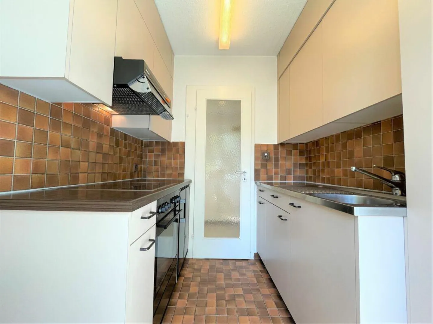 Appartamento conveniente con balcone in una posizione perfetta a San Gallo - Foto 2 di 8