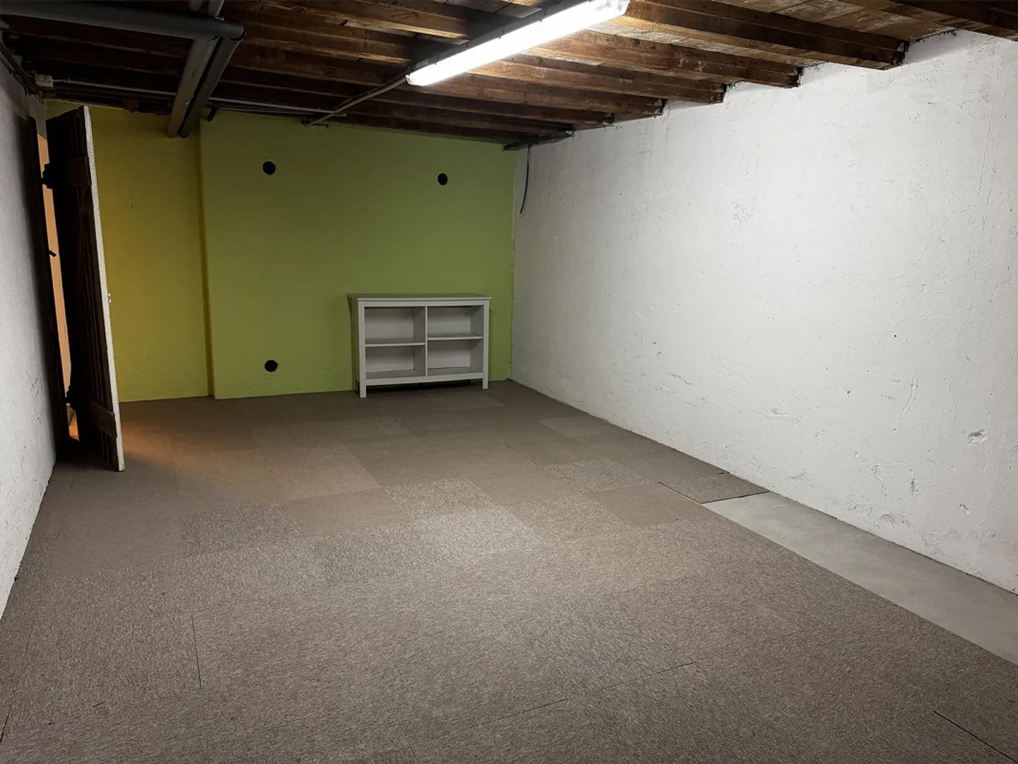 Townhouse next to Roche - Photo 24 of 26