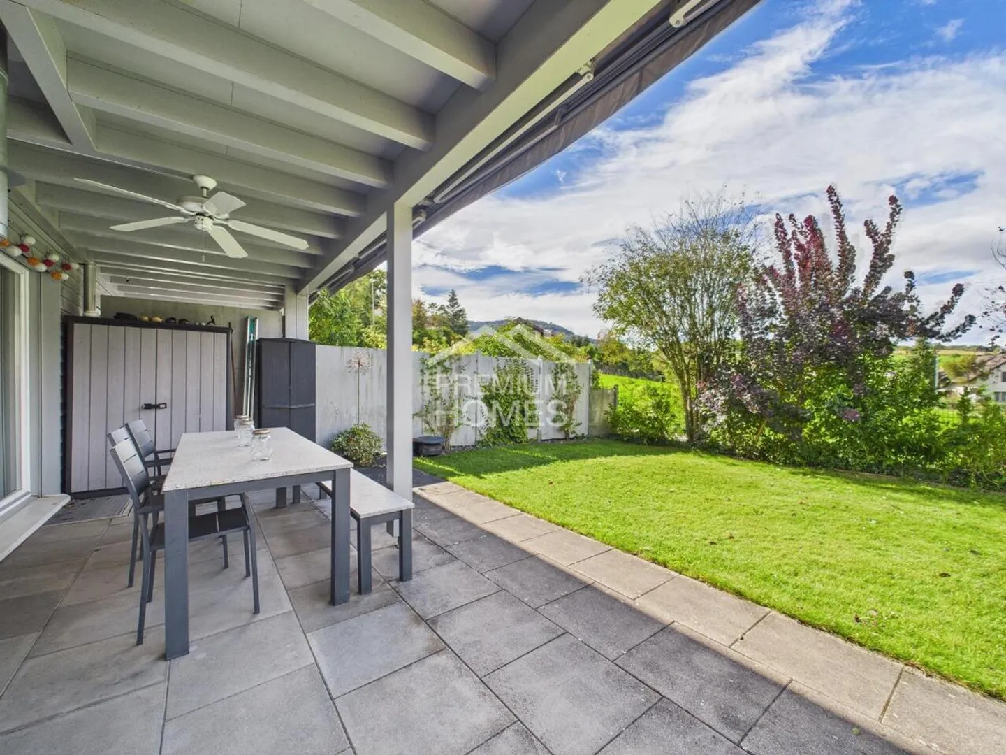 New Family Happiness with Garden and Plenty of Space - Photo 6 of 13