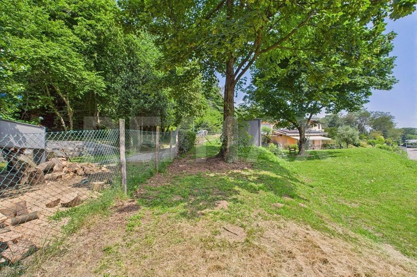 Building Plot in Biogno - Photo 8 of 13