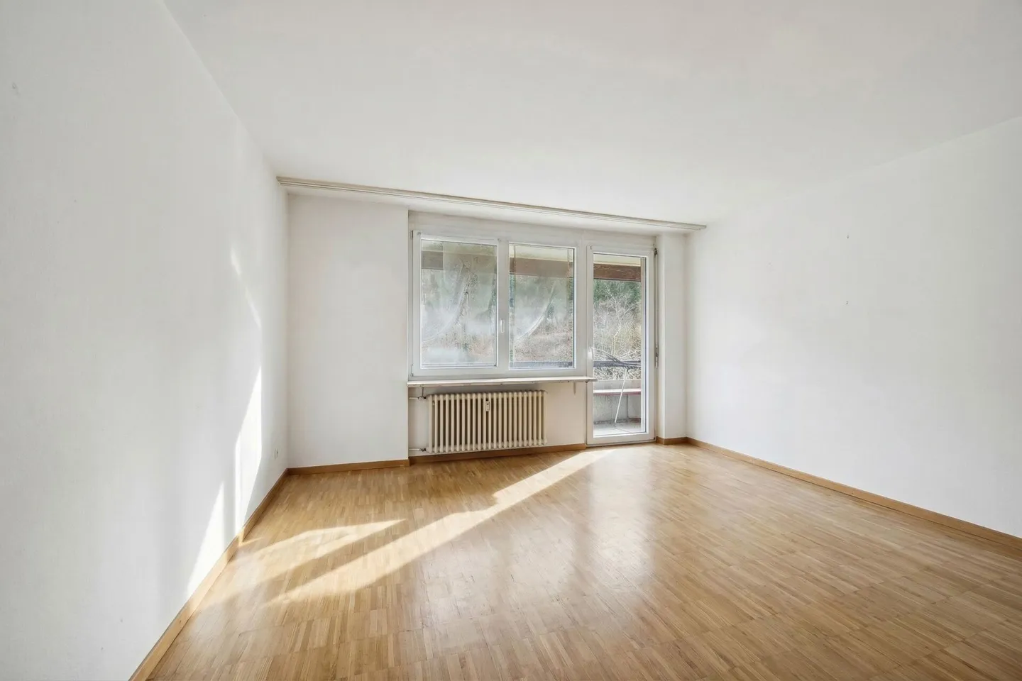 Duplex apartment with a view of greenery - Photo 7 of 12