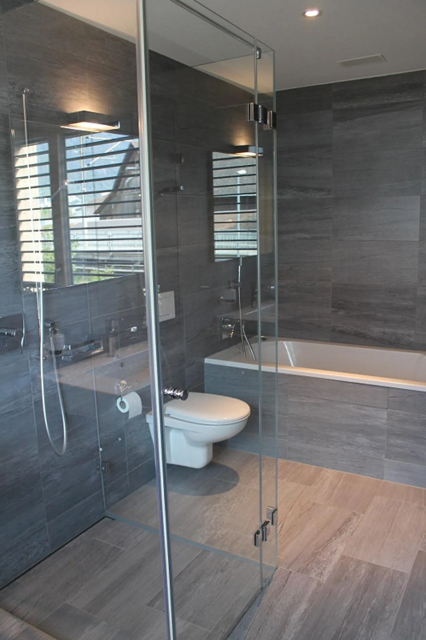 Moderne 4.5-Zimmer Wohnung - Foto 5 von 7