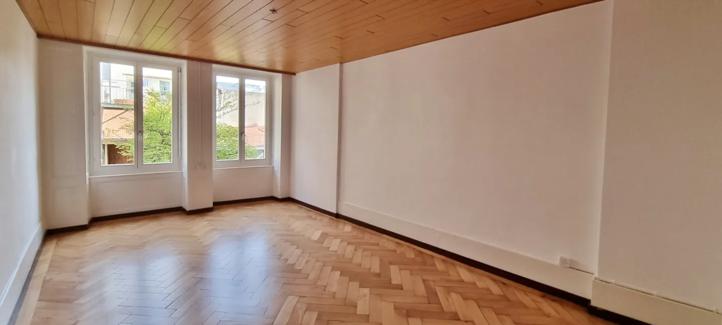 Schönes 3.5-Zimmer-Apartment im 1. Stock - Foto 1 von 7