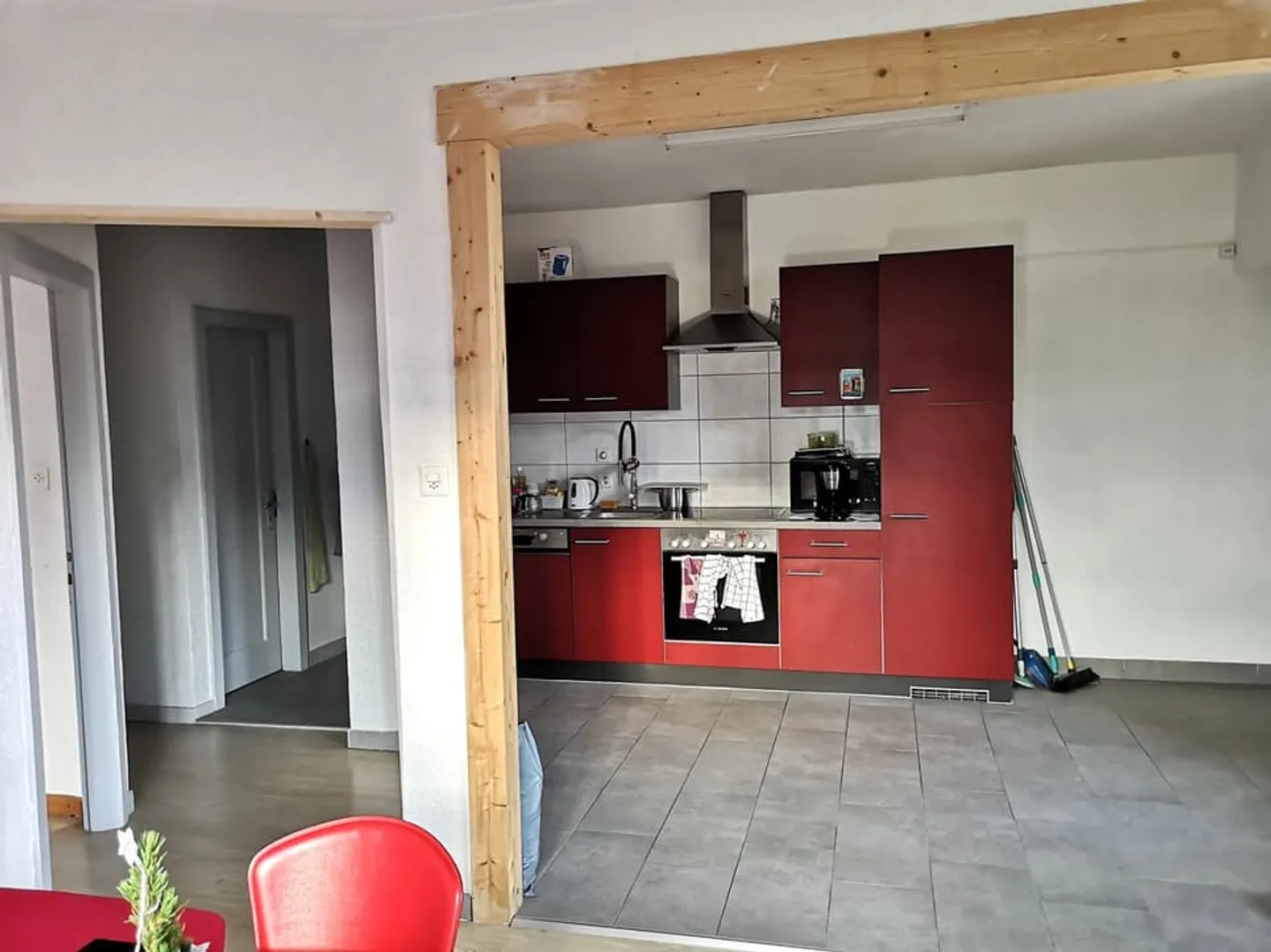 Apartment with communal garden, private parking space - Photo 5 of 13