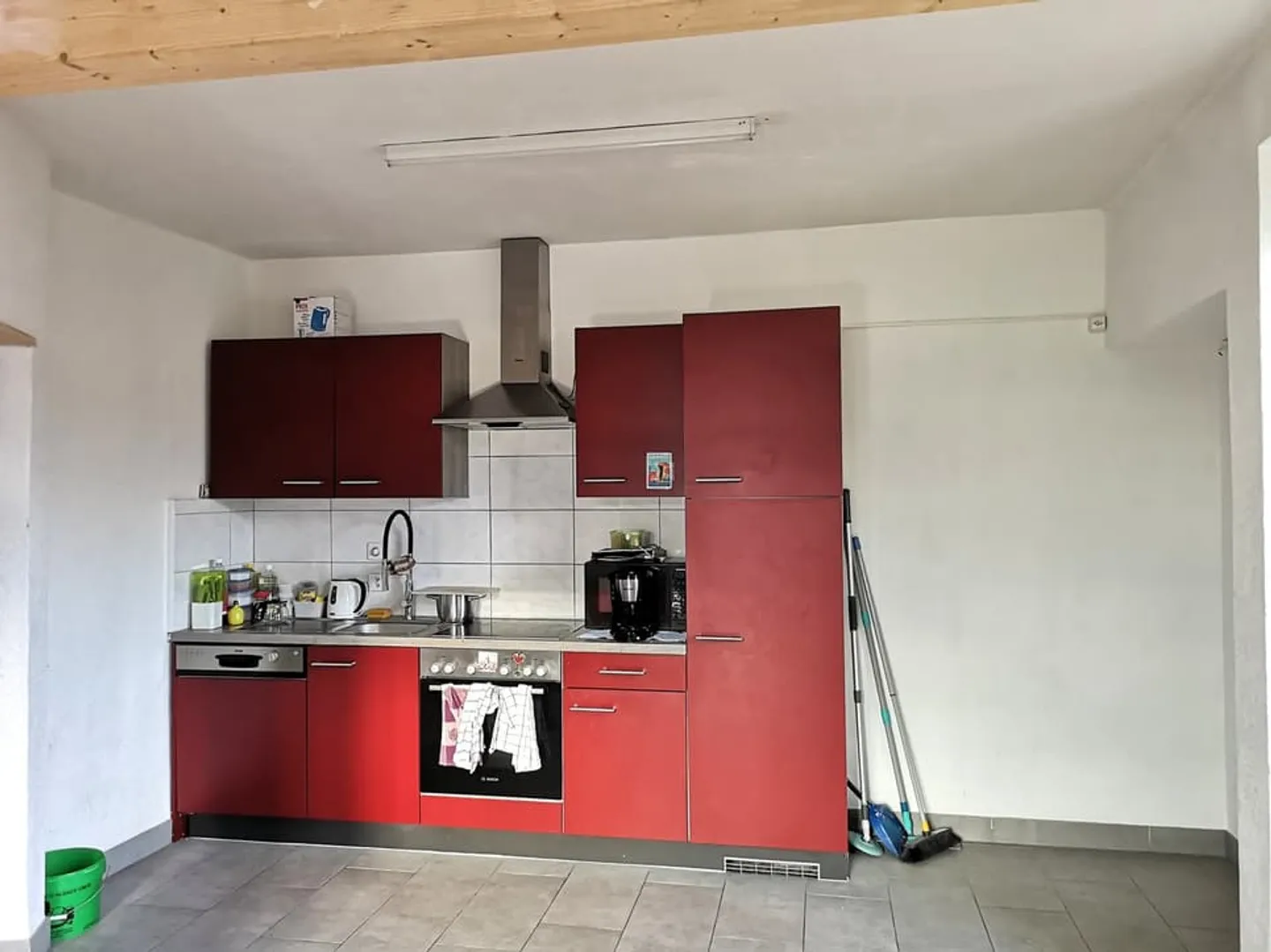 Apartment with communal garden, private parking space - Photo 7 of 13