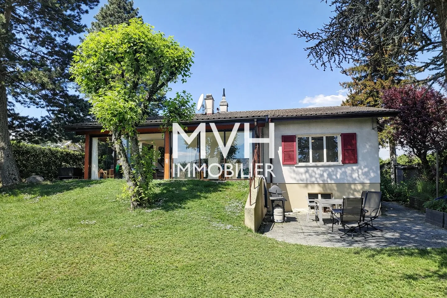 Casa Incantevole con Giardino - Foto 2 di 9