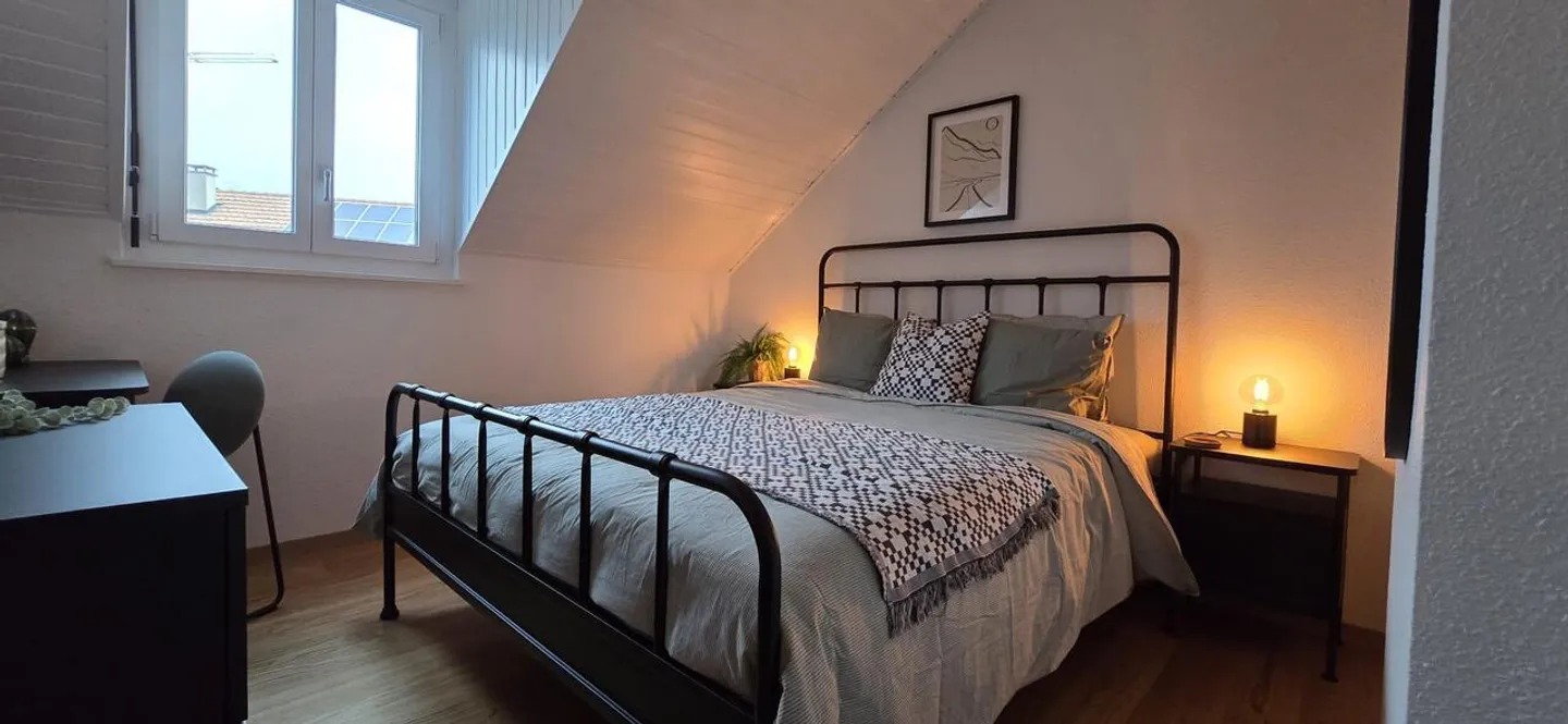 Maison de ville charmante avec 5,5 pièces - Photo 7 sur 9