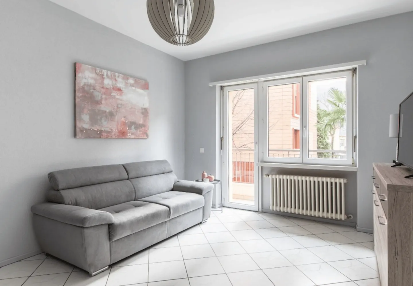 Apartment with 3.5 rooms, 3 minutes walk from the lake - Photo 3 of 10