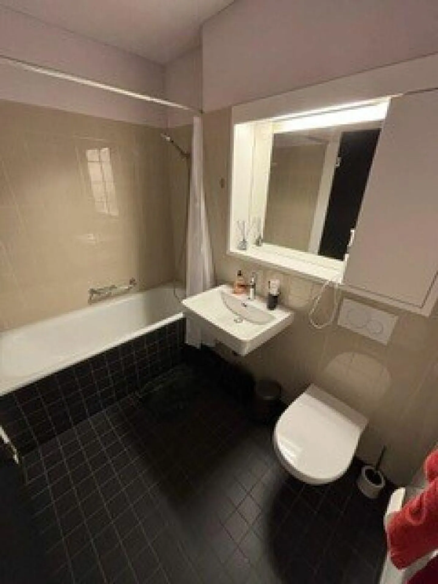 4.5-Zimmerwohnung, 1.OG an der Riedbachstrasse 80 in Bern - Foto 3 di 8