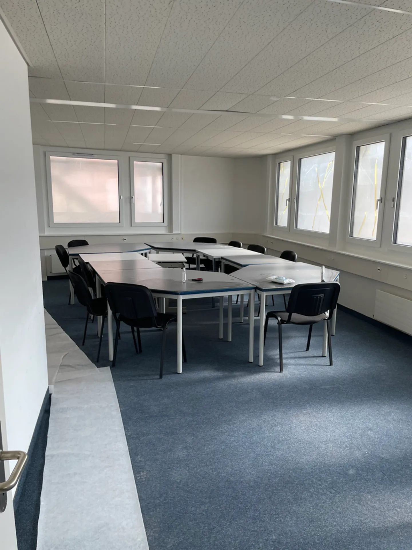 Handel - Foto 1 von 2