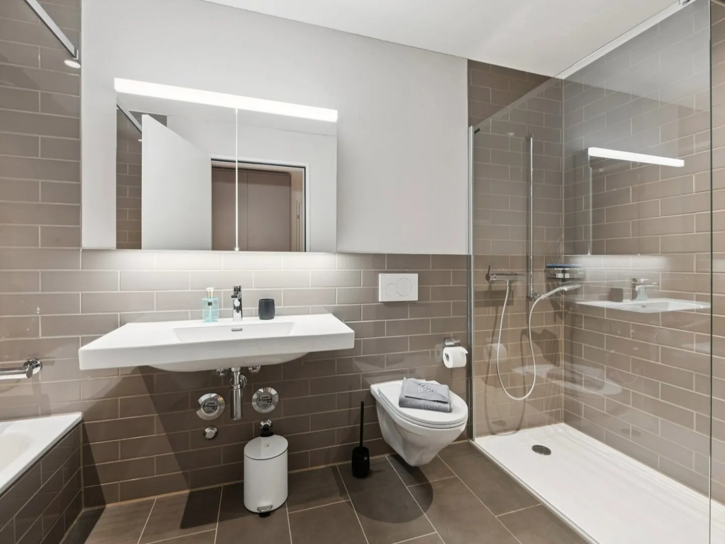 Appartement Madrid Style Élégant - Photo 8 sur 11