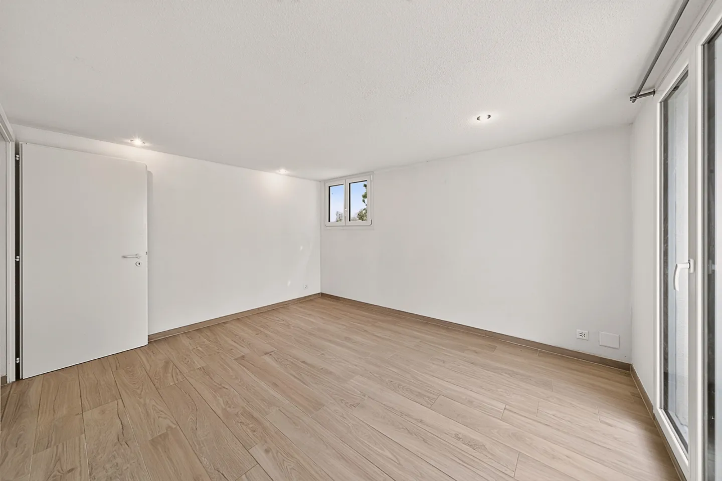 Propriété magnifique dans un quartier huppé de Lutry, avec vue sur le lac - Photo 19 sur 25