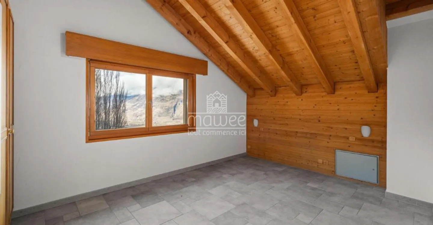 Maison Mitoyenne avec Vue Imprenable - Photo 7 sur 12