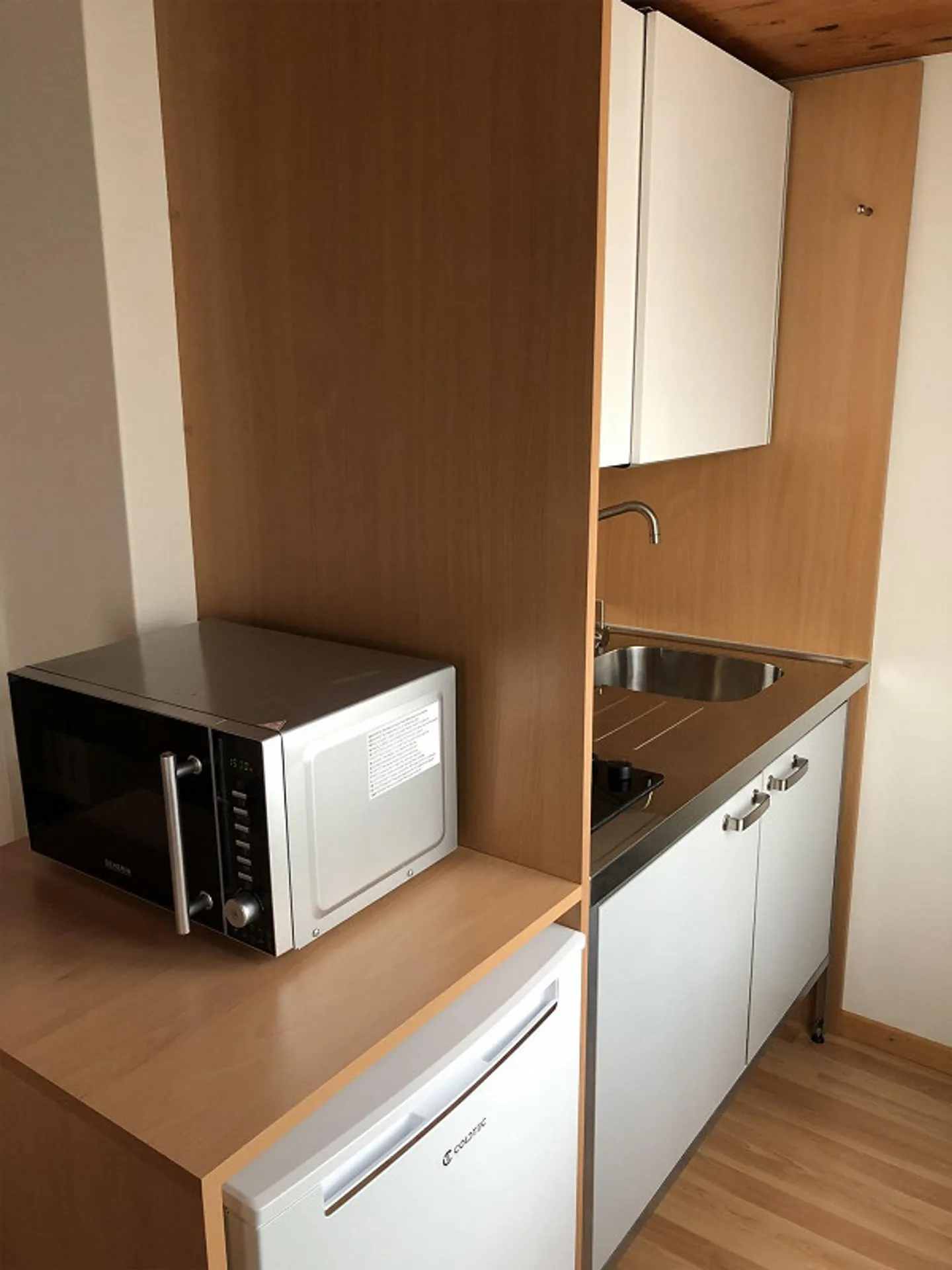 Appartement 1 pièce meublé - Photo 3 sur 10