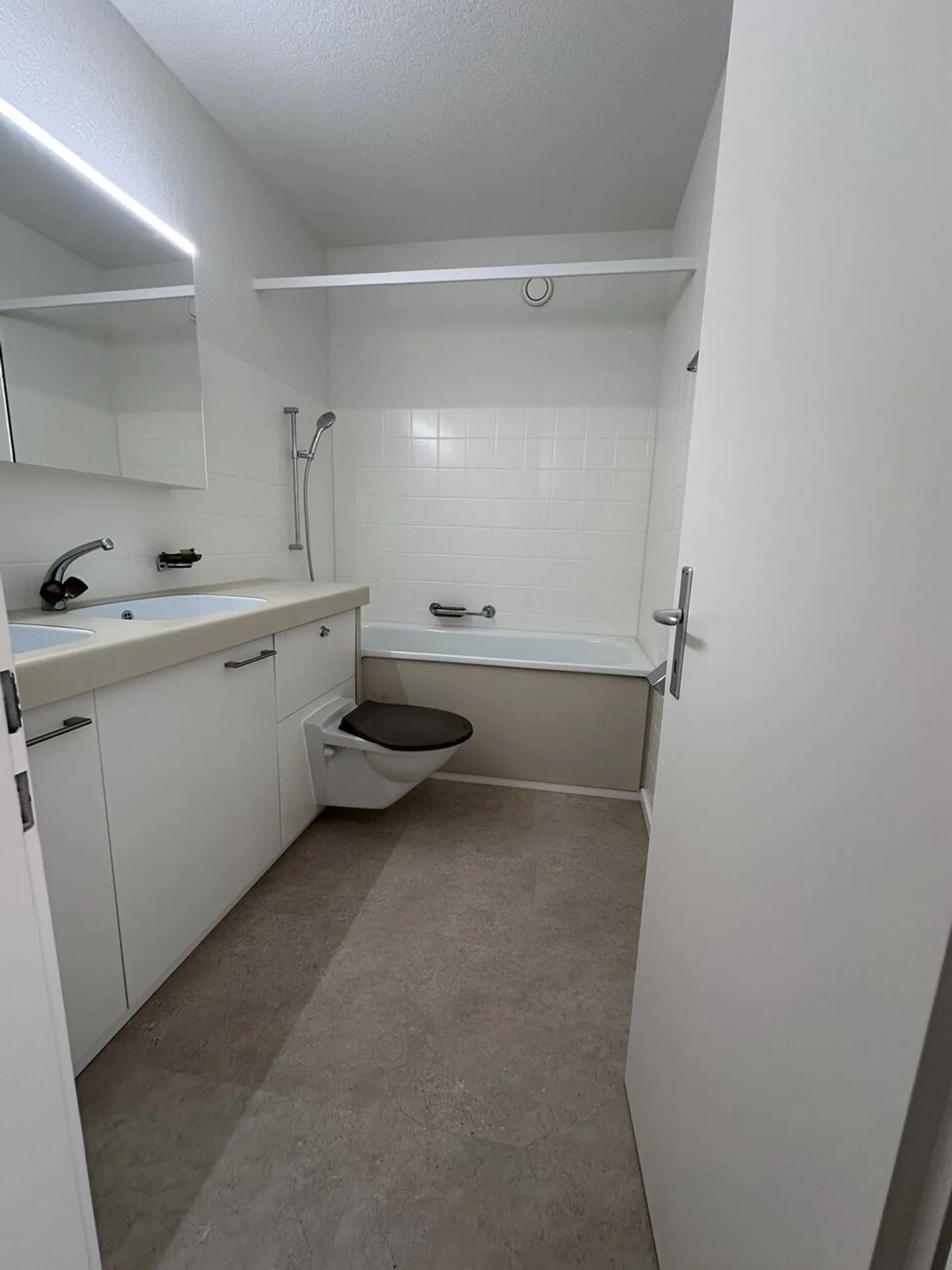 Appartamento in affitto - Foto 3 di 9