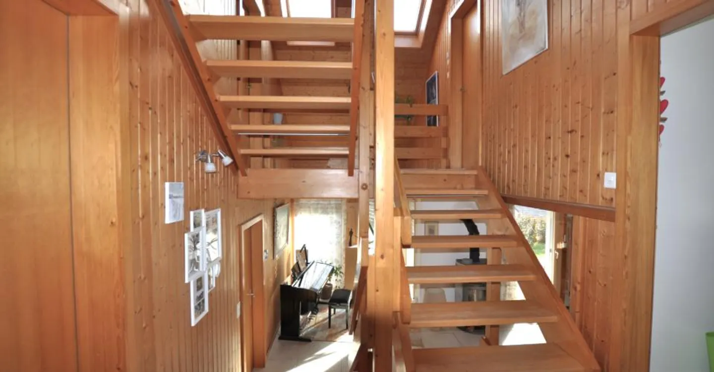 6-Zimmer-Haus - Foto 2 von 14