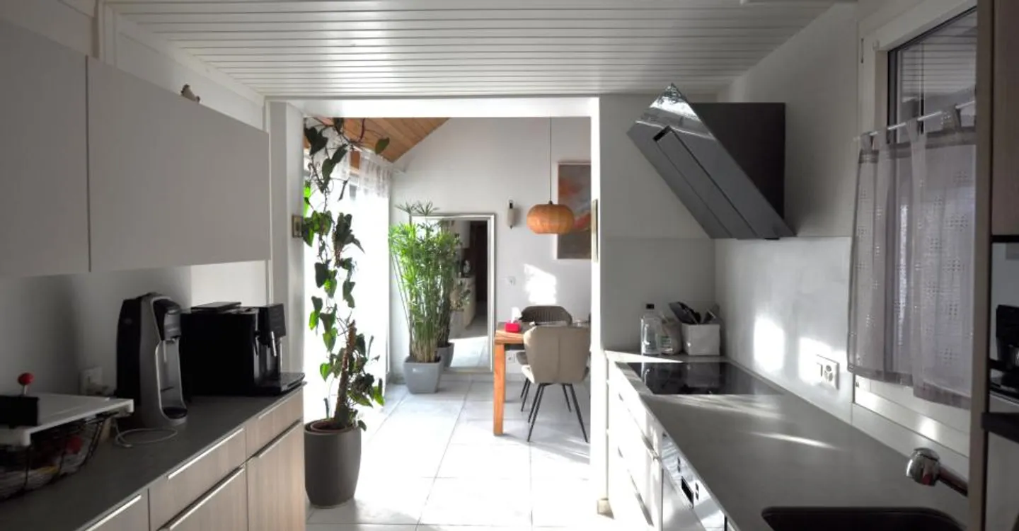 6-Zimmer-Haus - Foto 3 von 14
