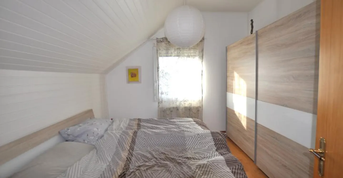 6-Zimmer-Haus - Foto 8 von 14