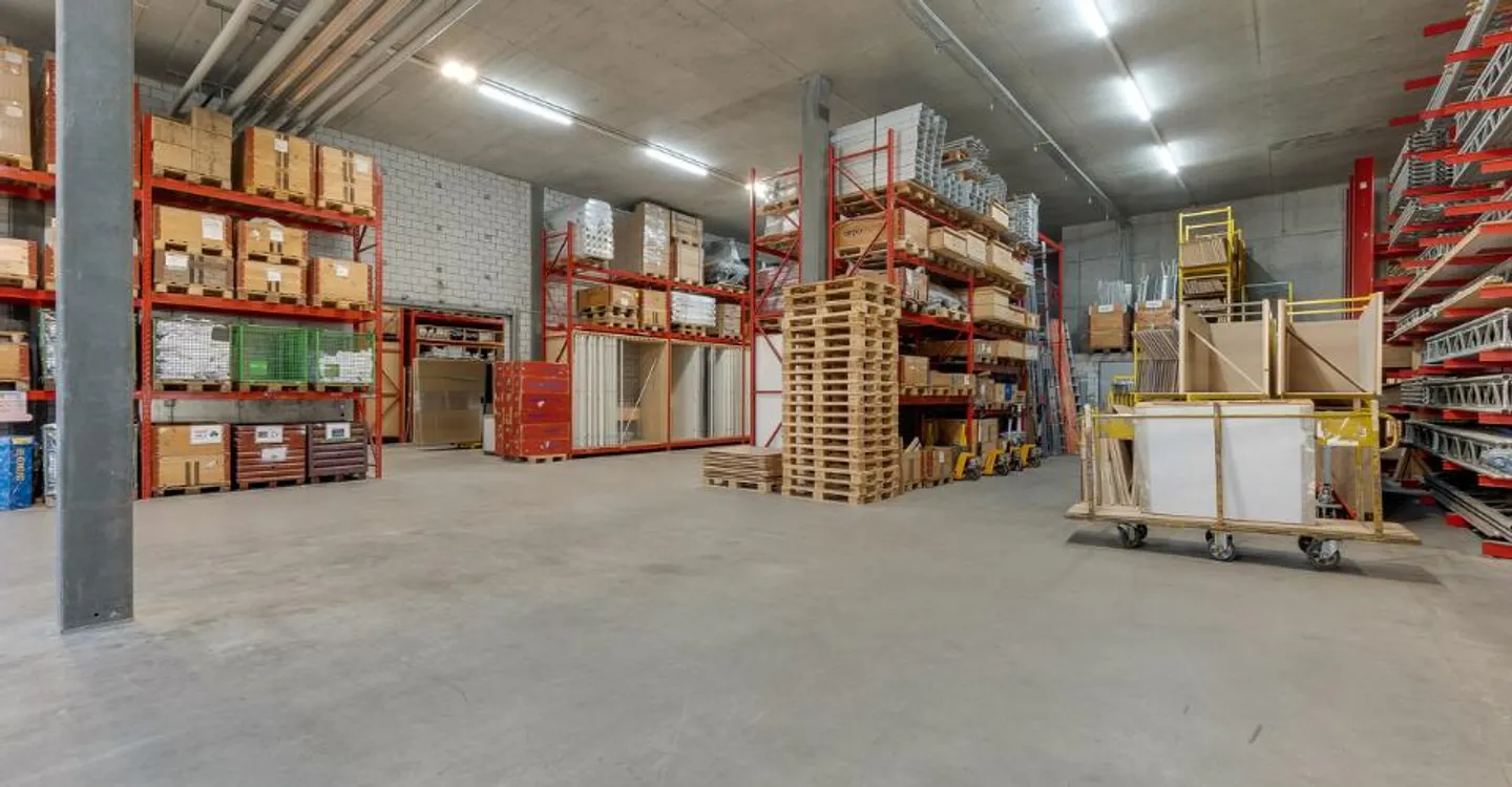 Storage and production areas directly on the A1 - Photo 3 of 9
