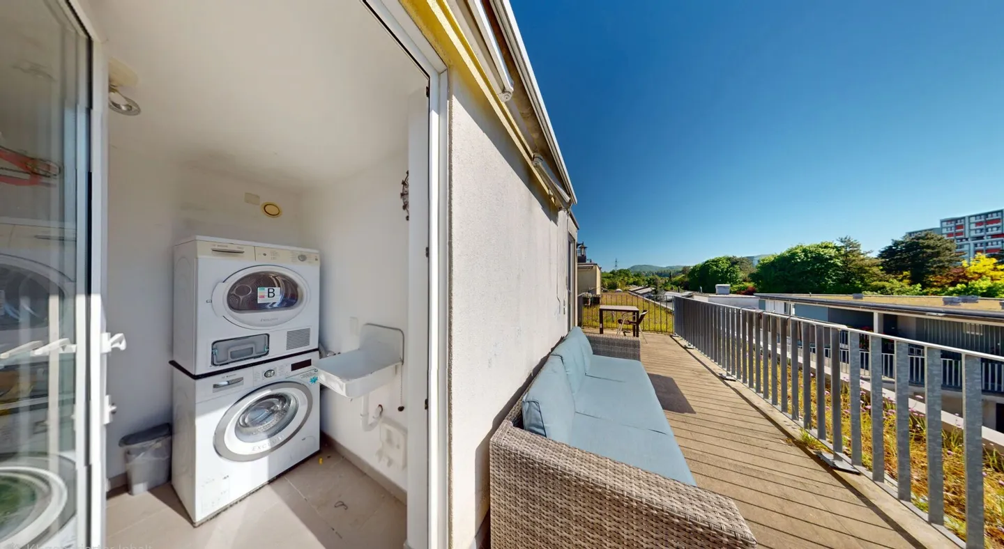 Une maison à tomber amoureux ! Vivre avec un panorama à 360° - Photo 17 sur 19
