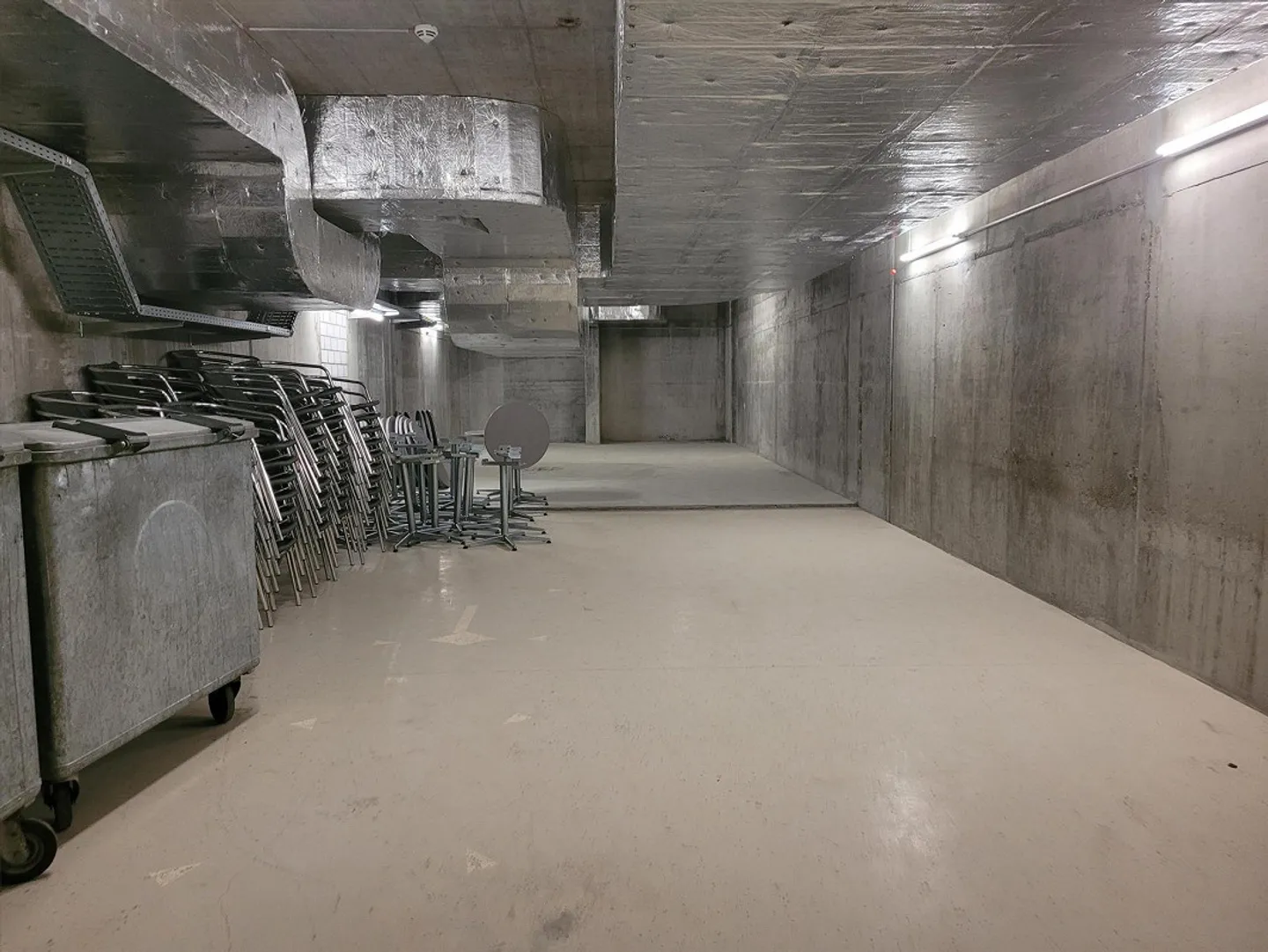 Spazi di stoccaggio in una posizione centrale - Foto 2 di 2