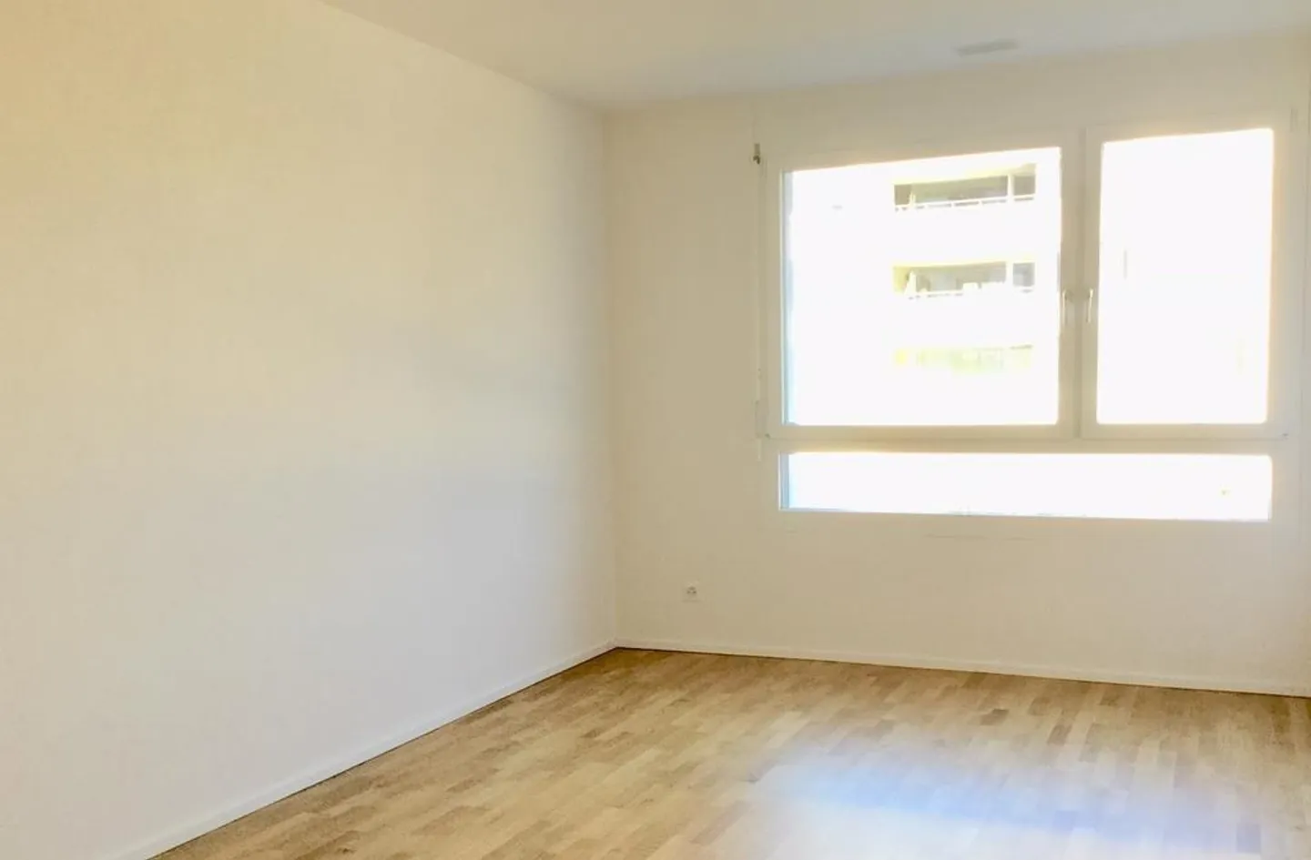 **3.5Zi-Eckwohnung**im 3.OG**Fernsicht zum Feldschlösschen** - Foto 5 von 8