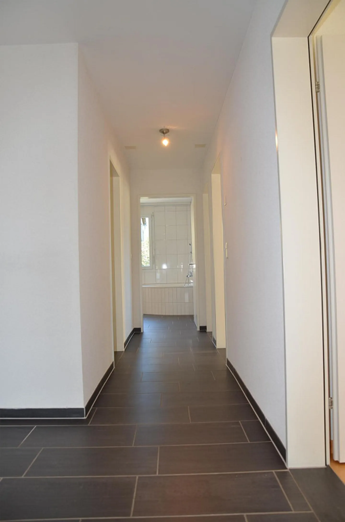 Bright family apartment with a view of greenery - Photo 7 of 14