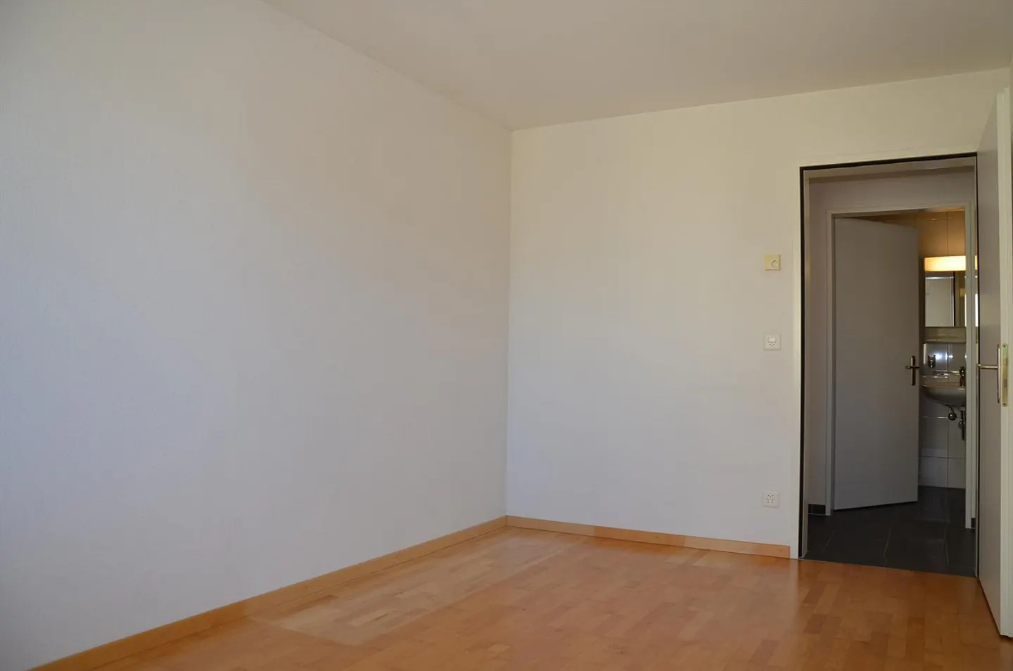 Bright family apartment with a view of greenery - Photo 11 of 14