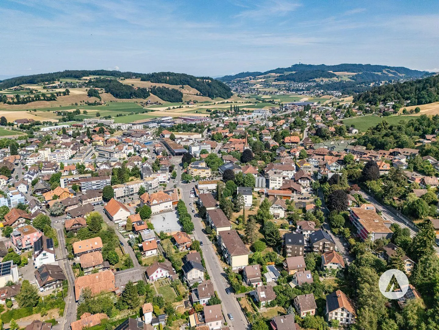 Vielseitige Gewerbefläche in Worb - Foto 2 von 13