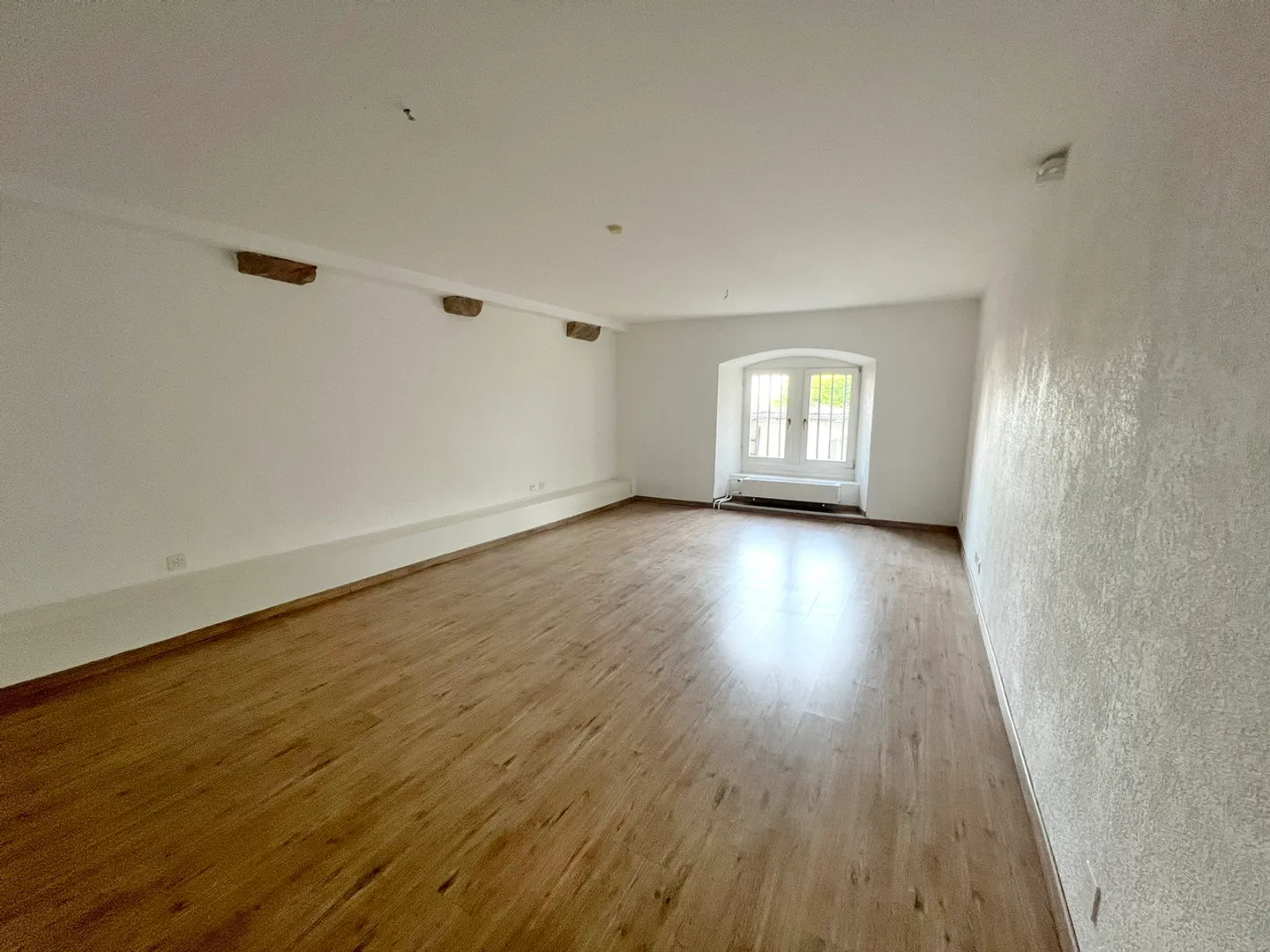 Sales area of approx. 75 m² - Photo 1 of 5