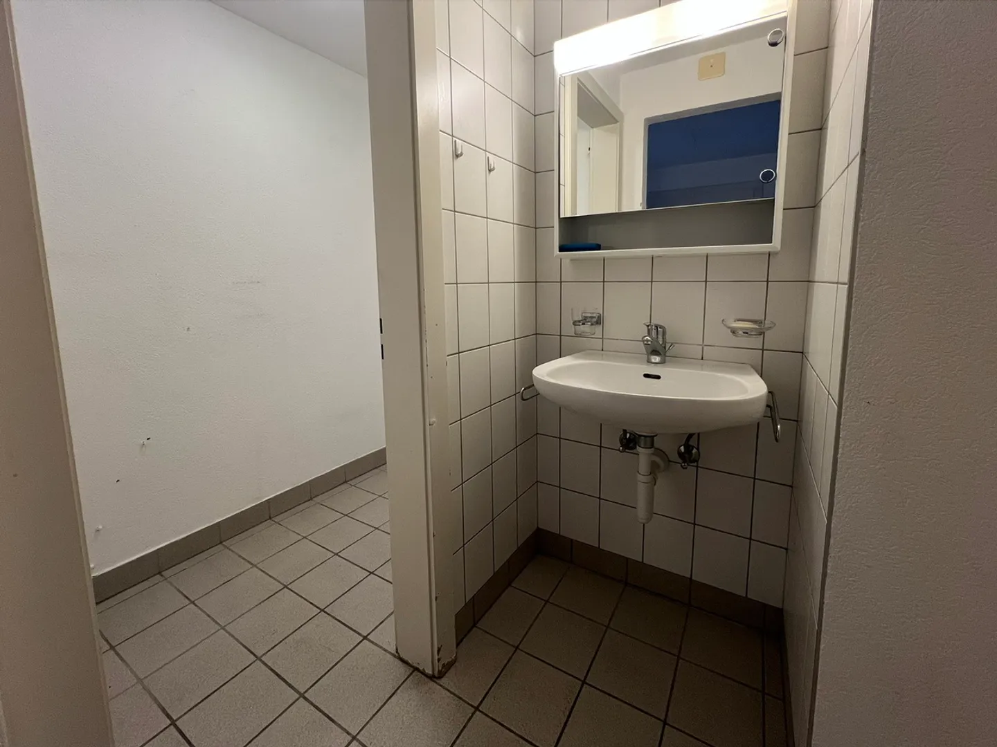 Sales area of approx. 75 m² - Photo 4 of 5