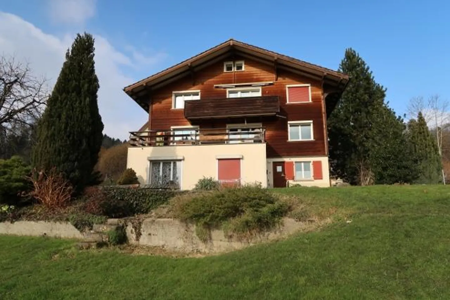 Altbauwohnung mit grosser Terrasse - Foto 1 von 9