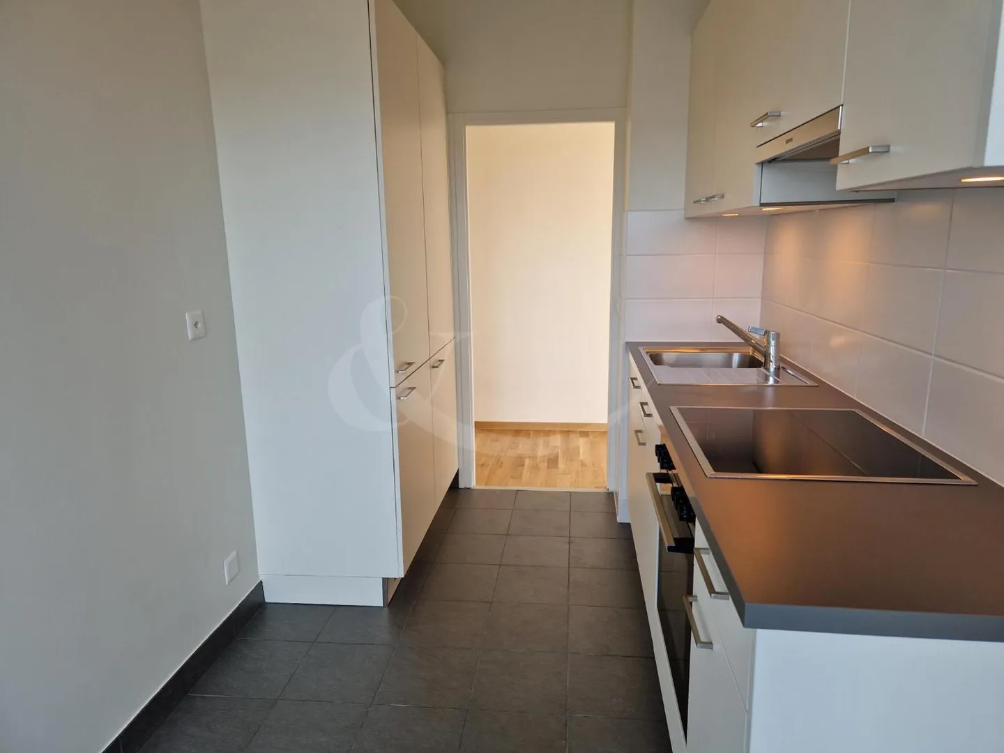 Rue du Grand-Bureau 19, appartamento di 5 stanze - Foto 2 di 12