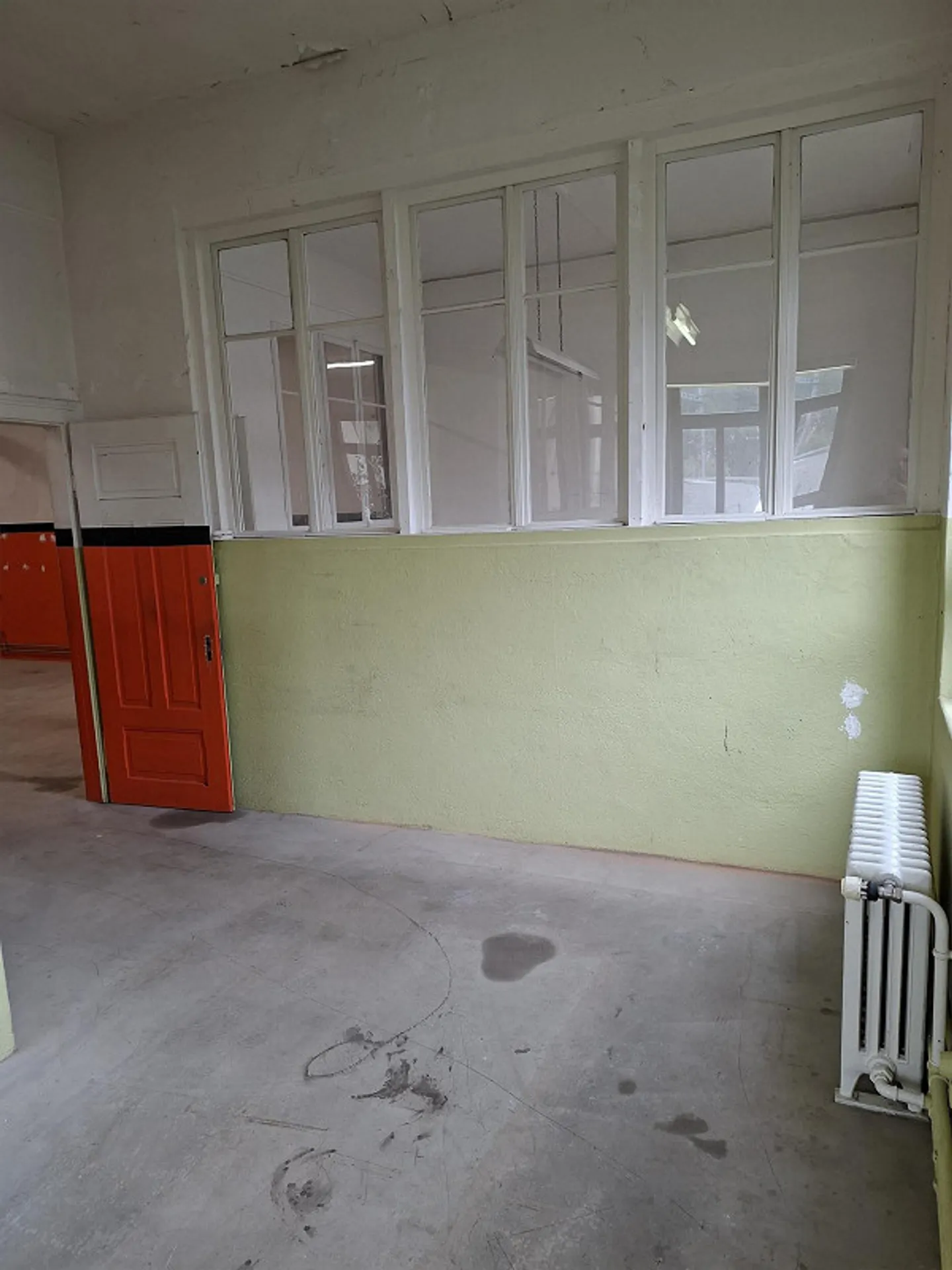 Attractive Commercial Property - Versatile Usage Options - Photo 4 of 11