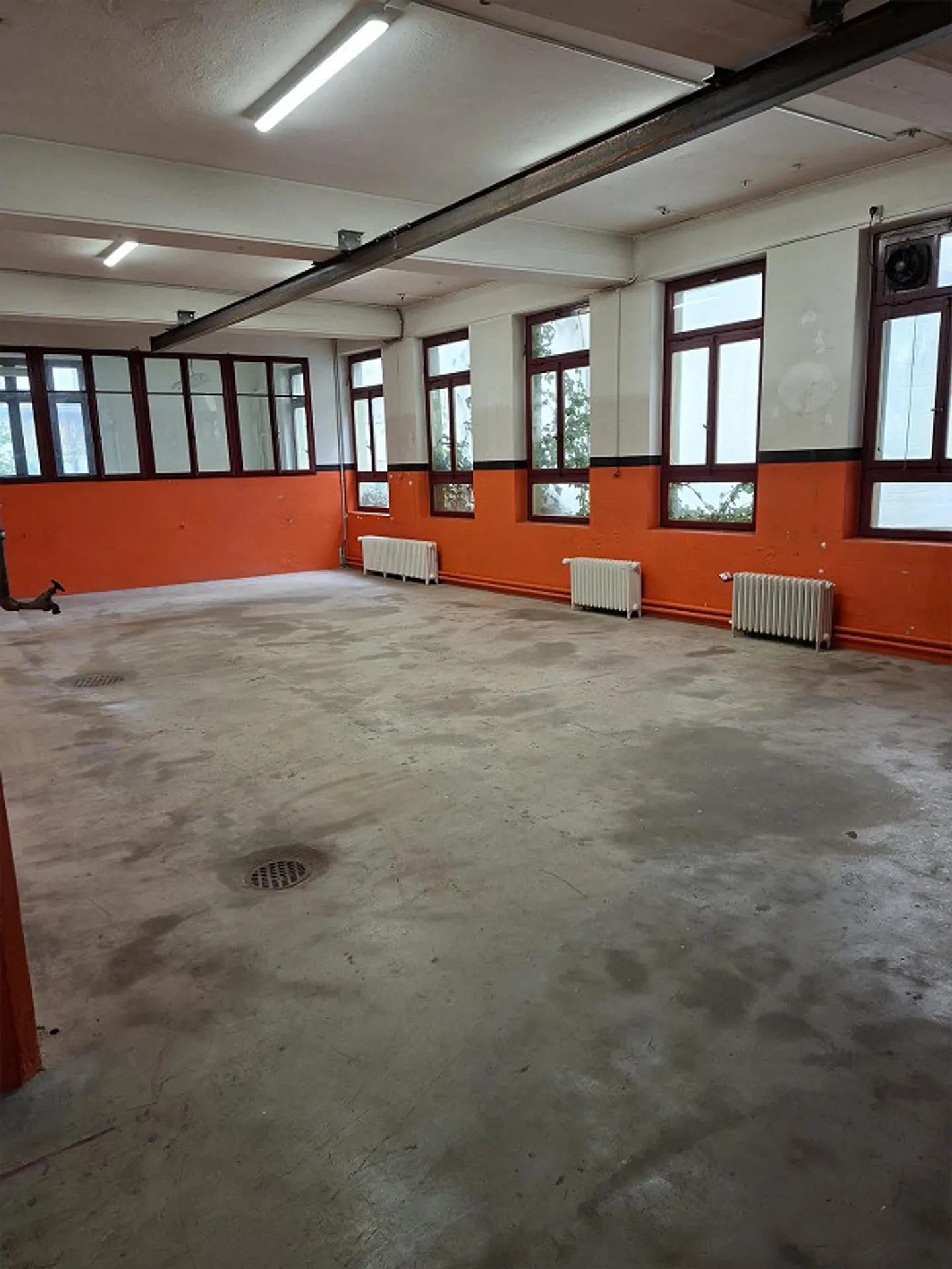Attractive Commercial Property - Versatile Usage Options - Photo 10 of 11