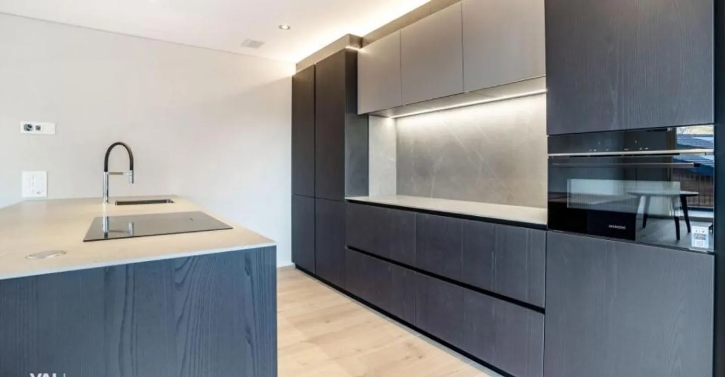 Top - Bien à louer - Appartement de 3,5 pièces avec vue imprenable - Photo 1 sur 12