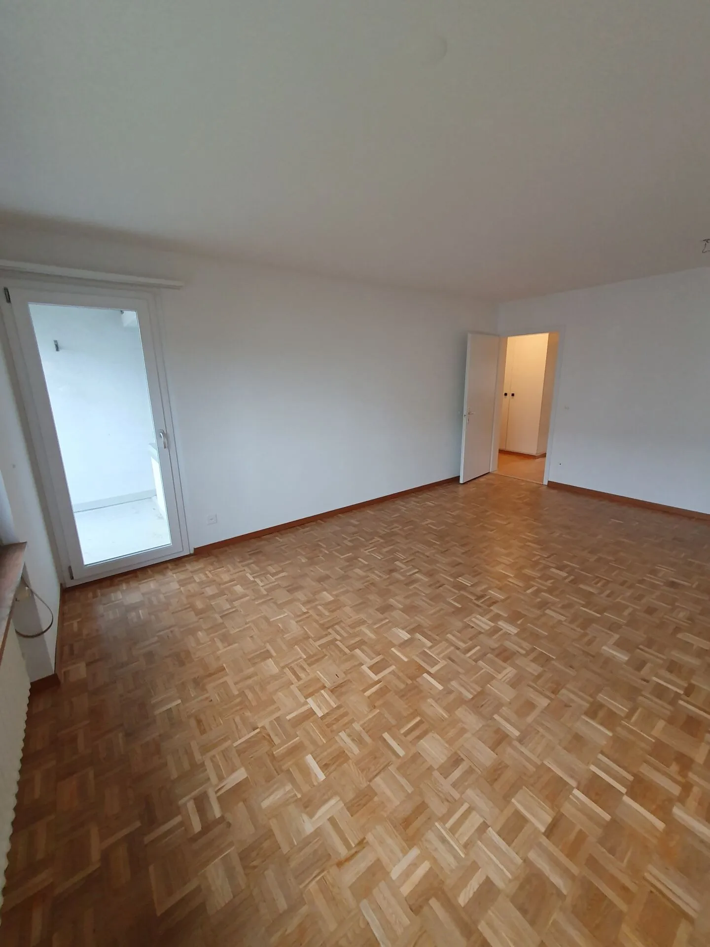Looking for a new tenant. - Photo 3 of 9