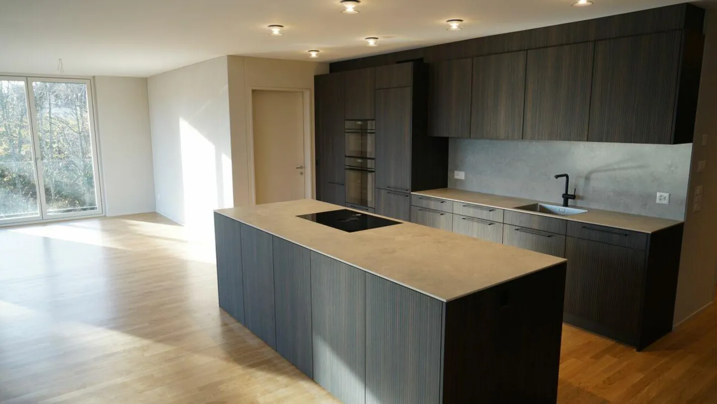 Exclusive Rental Apartment - Photo 6 of 17