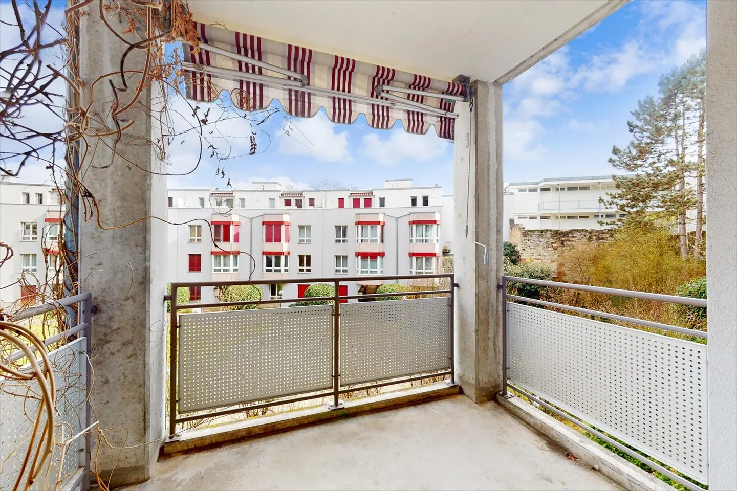 2-room apartment - Photo 3 of 5