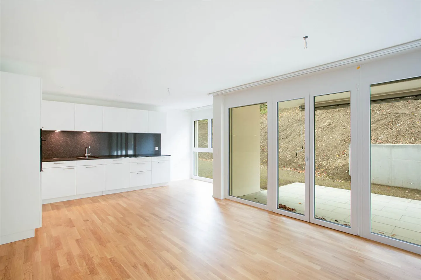 Top moderne 2.5 Zimmer-Wohnung im Grünen - Foto 5 von 7