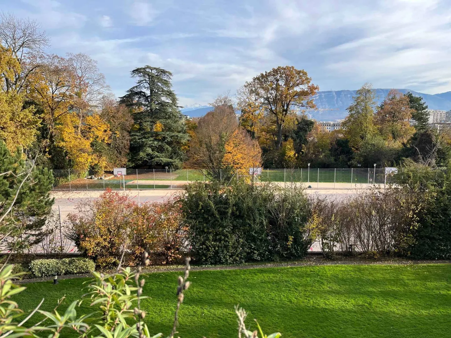 Appartement de Luxe Spacieux à Genève - Photo 9 sur 12