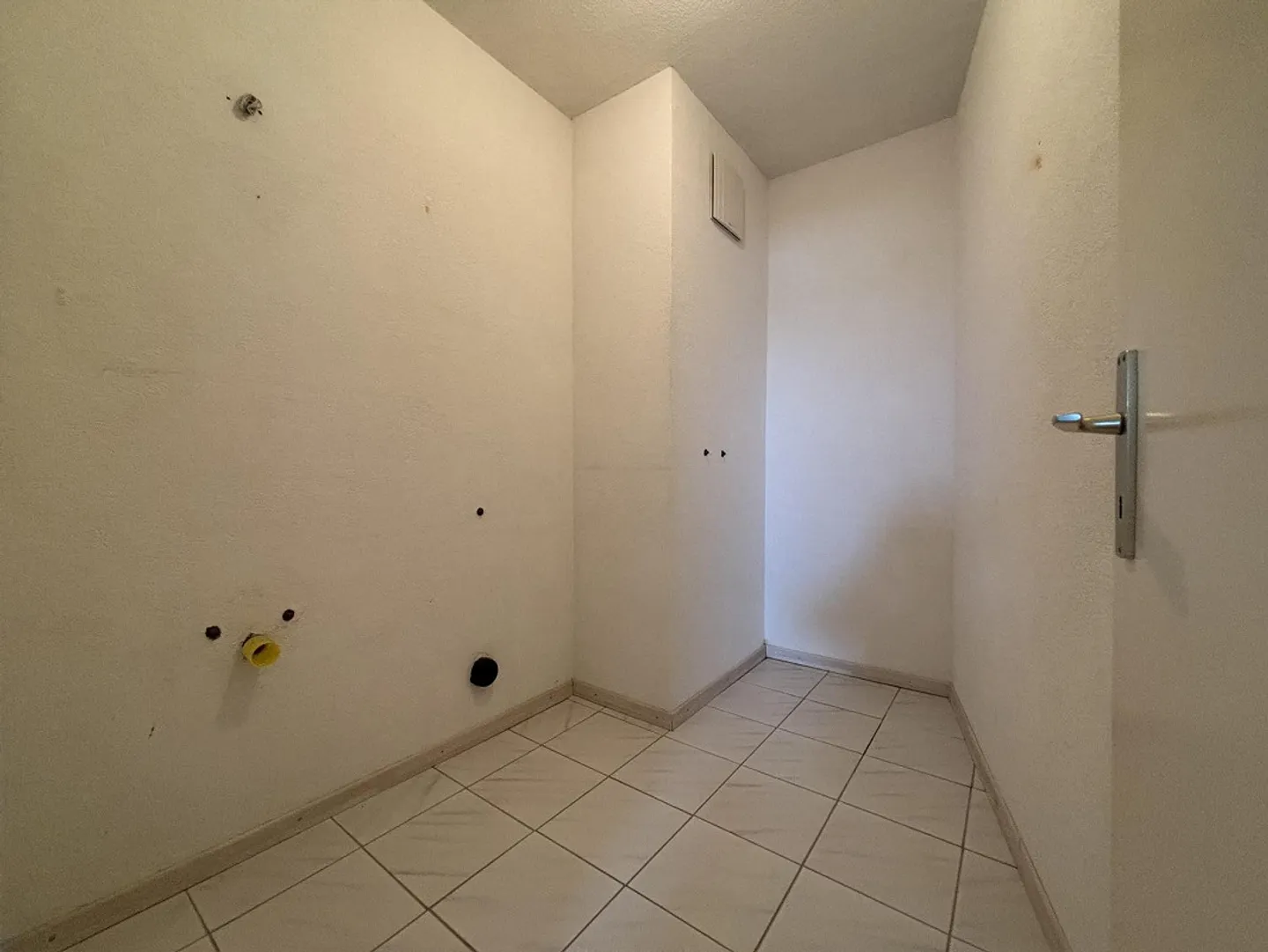 Bright 4.5 room apartment in a quiet neighborhood - Photo 10 of 10