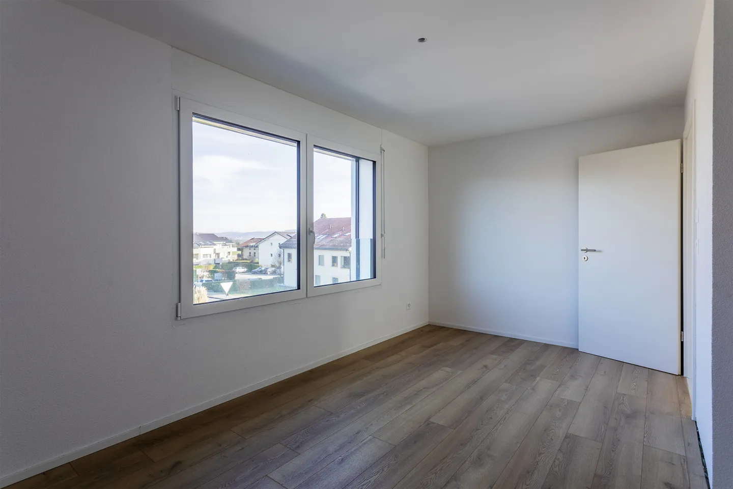 Appartamento 4,5 locali al 1° piano con posto auto interrato, unità 4 - Foto 5 di 13