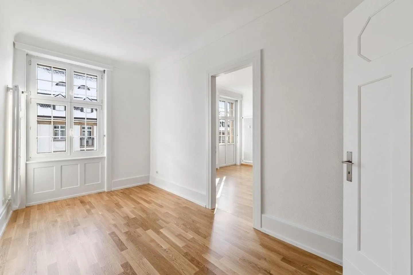 Vivre dans un emplacement privilégié : Appartement lumineux de 5 pièces - Photo 7 sur 10
